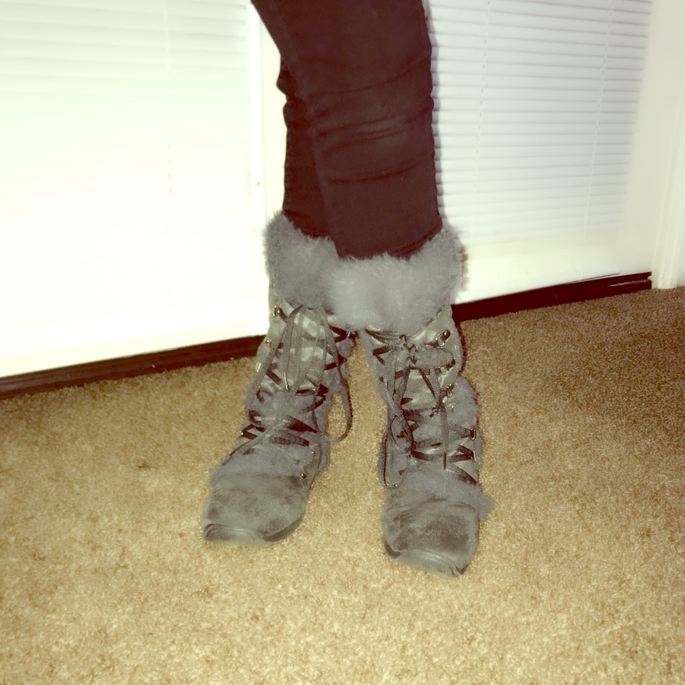 Winter Grays boots ❄️